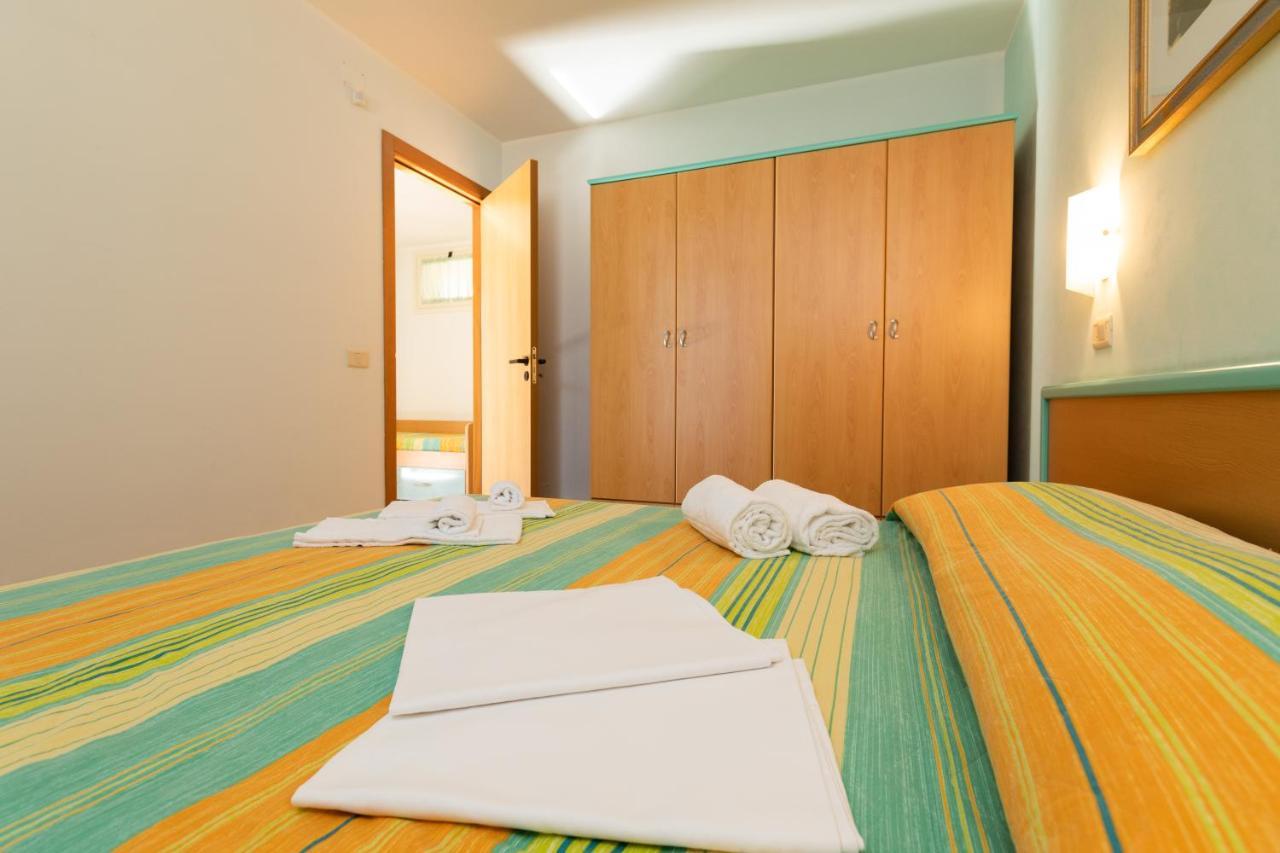 Residence Villantica В'єсте Екстер'єр фото
